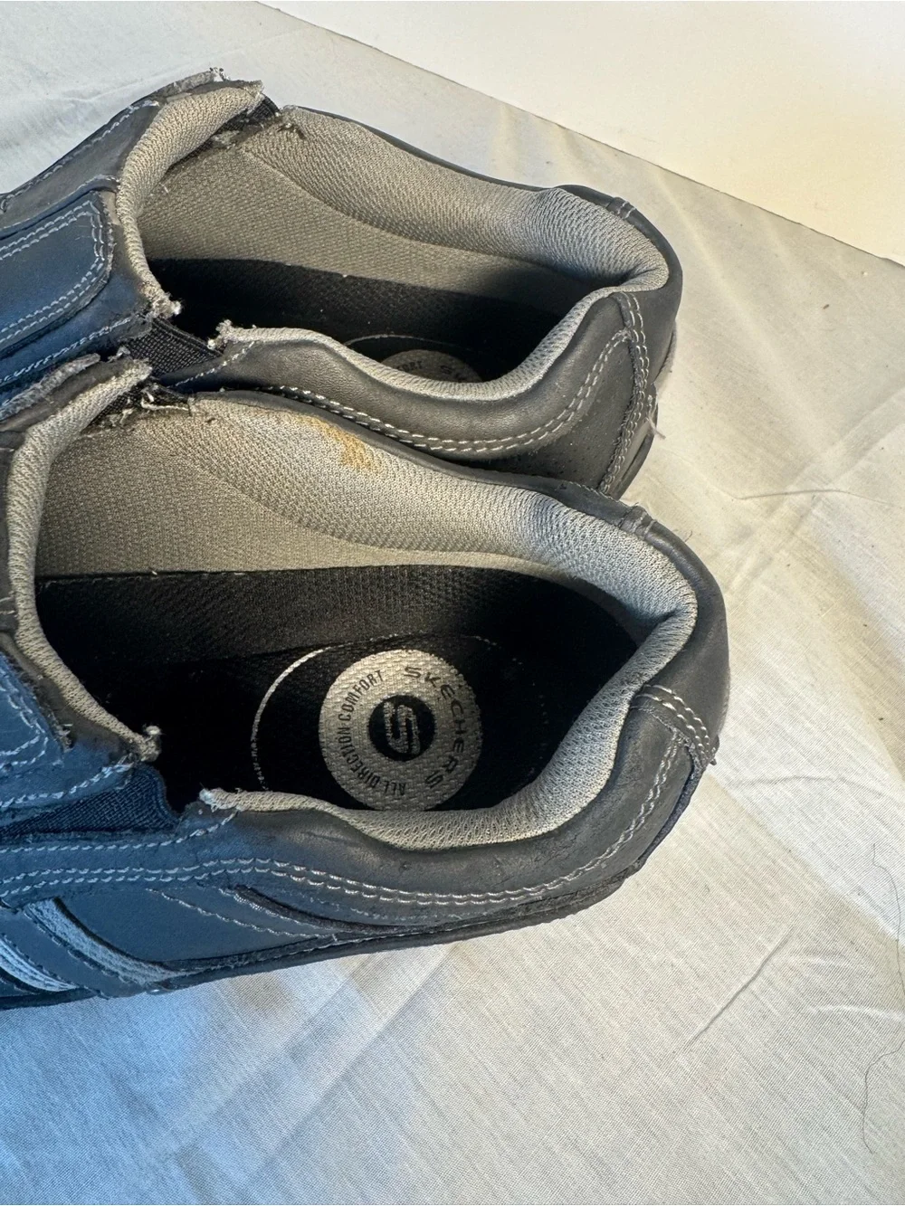 BOBS from Skechers Black Slip-On Men’s Casual Loafers